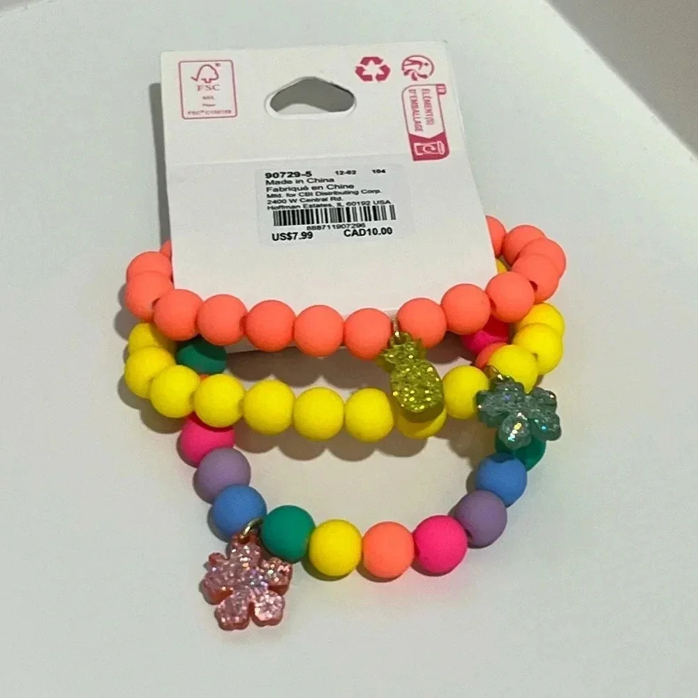 Claire’s bundle with backpack, 3 bracelets, 6 hair clips, pen and earrings